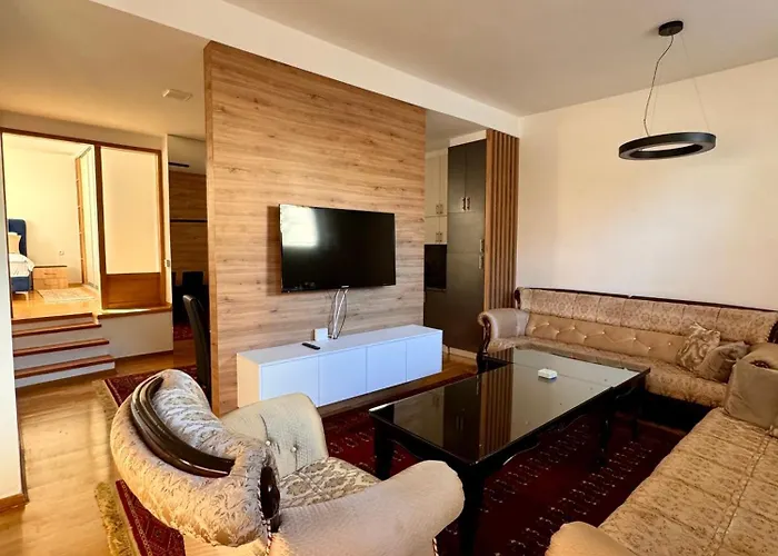 Free Parking Apartment Potoklinica